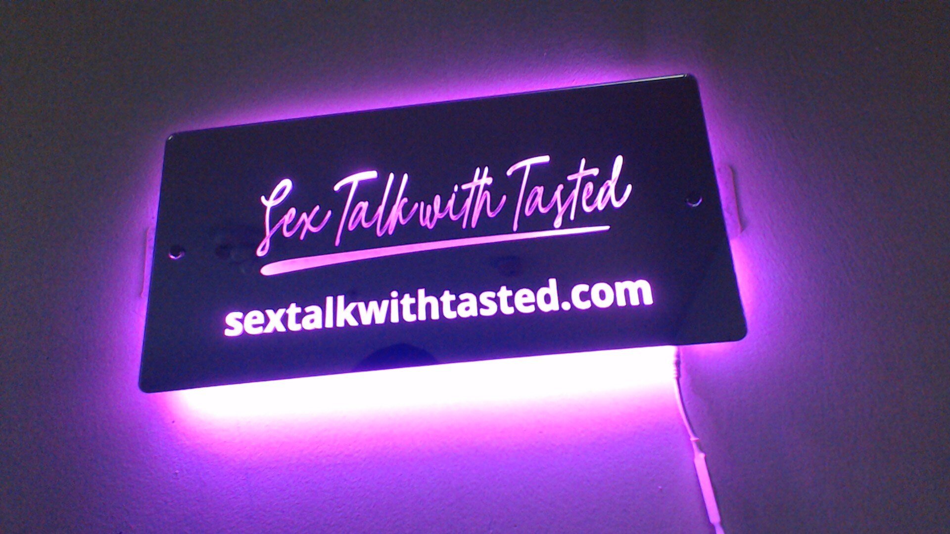 WIN_20240312_18_42_22_Pro